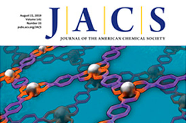MUV-11 featured in the cover of JACS