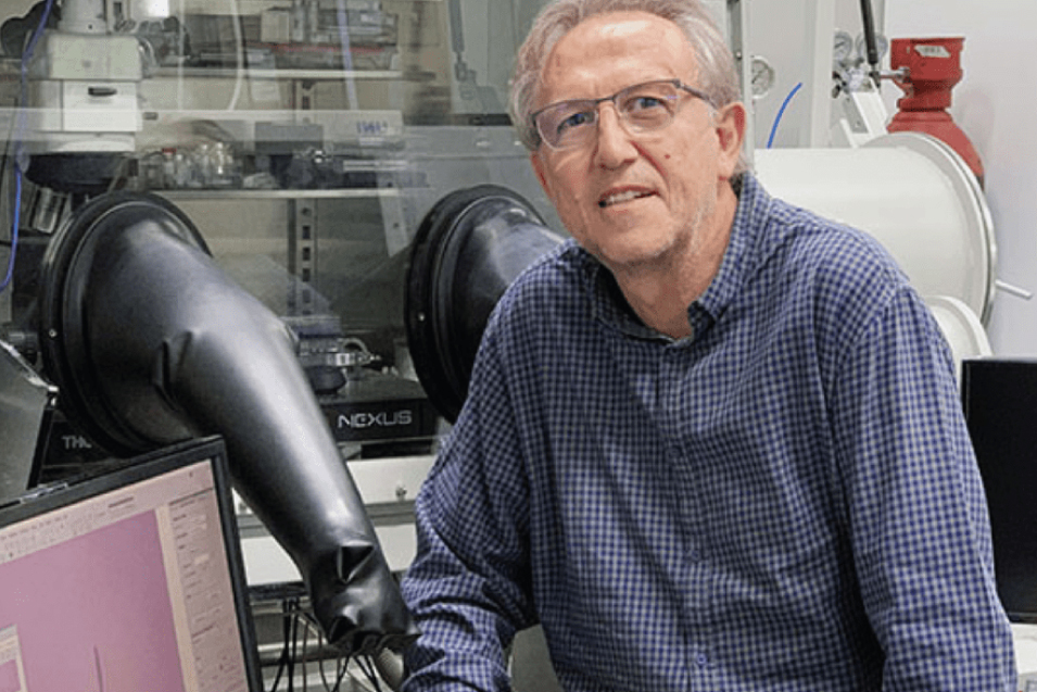 ICMol leads a European project to develop new neuromorphic electronic devices...