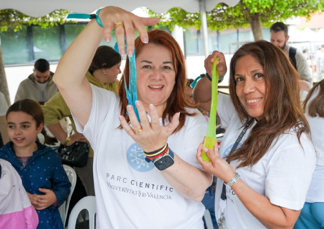 ICMol brings its science closer to society at Expociència 2026...